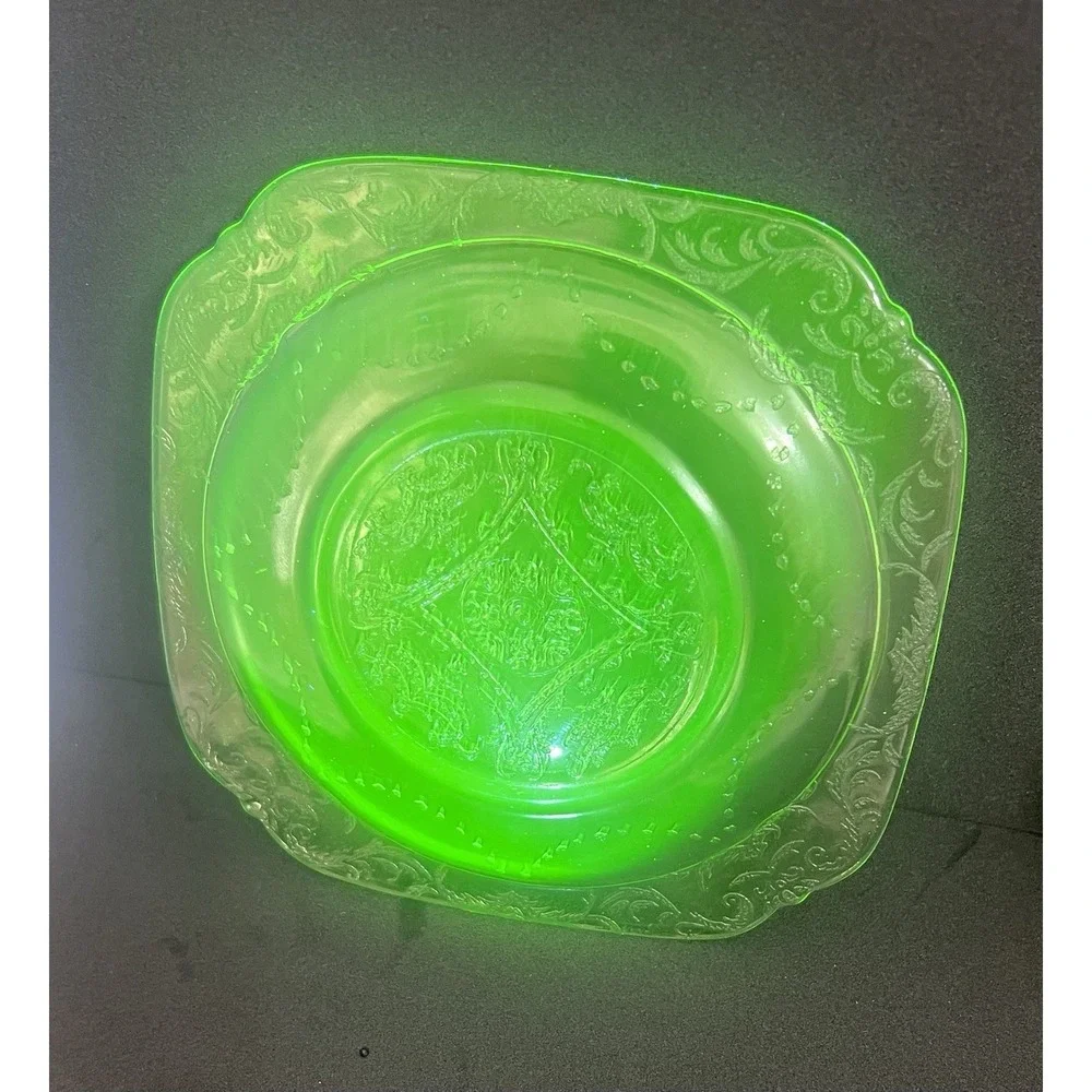 federal glass set uranium